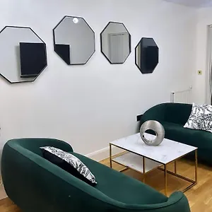  Apartment Cosy 1 Bed Near Excel United Kingdom